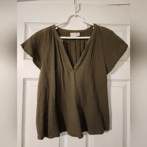 Ladie's Olive Green Top